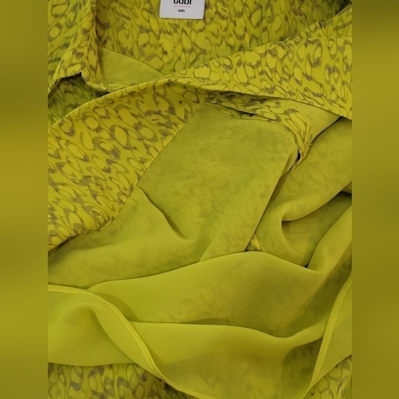 CAbi Reign Chartreuse Ruffle Sleeveless Pop-Over Button Front Blouse #3071 - S - Picture 8 of 10